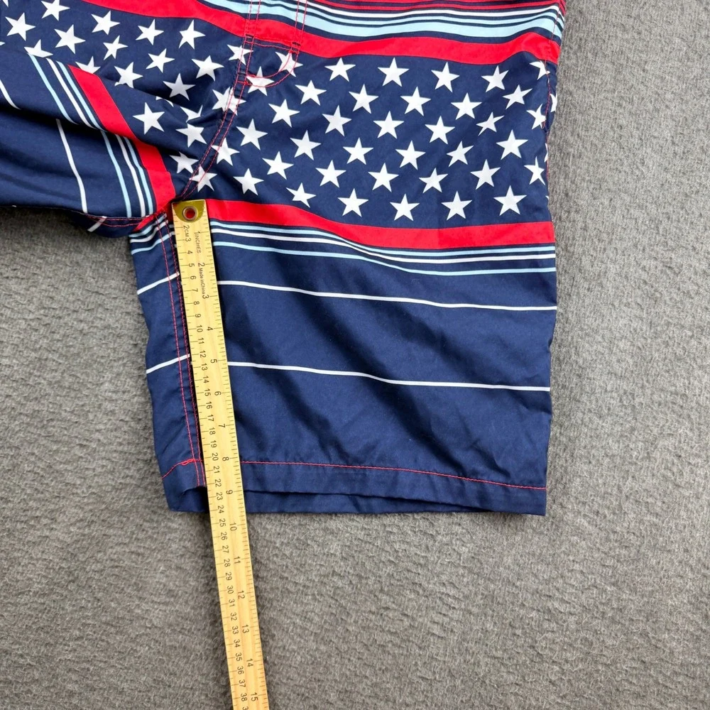 Goodfellow & Co Swim Trunks Men's‎ L Red Blue Stars Stripes American Flag Shorts